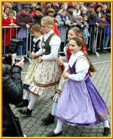 o3090896.jpg (55137 Byte)