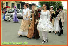 o0105190327.jpg (86303 Byte)