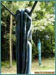 o8090302.jpg (193154 Byte)