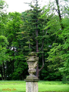 Schloss- Molsdorf (219555 Byte)